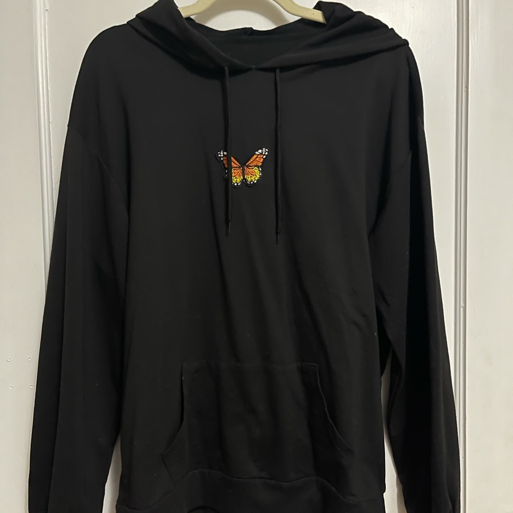 Brandy Melville butterfly sweatshirt black